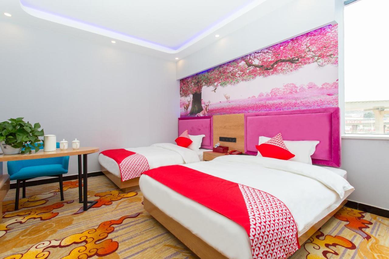 Kunming Mengda Holiday Hotel Экстерьер фото