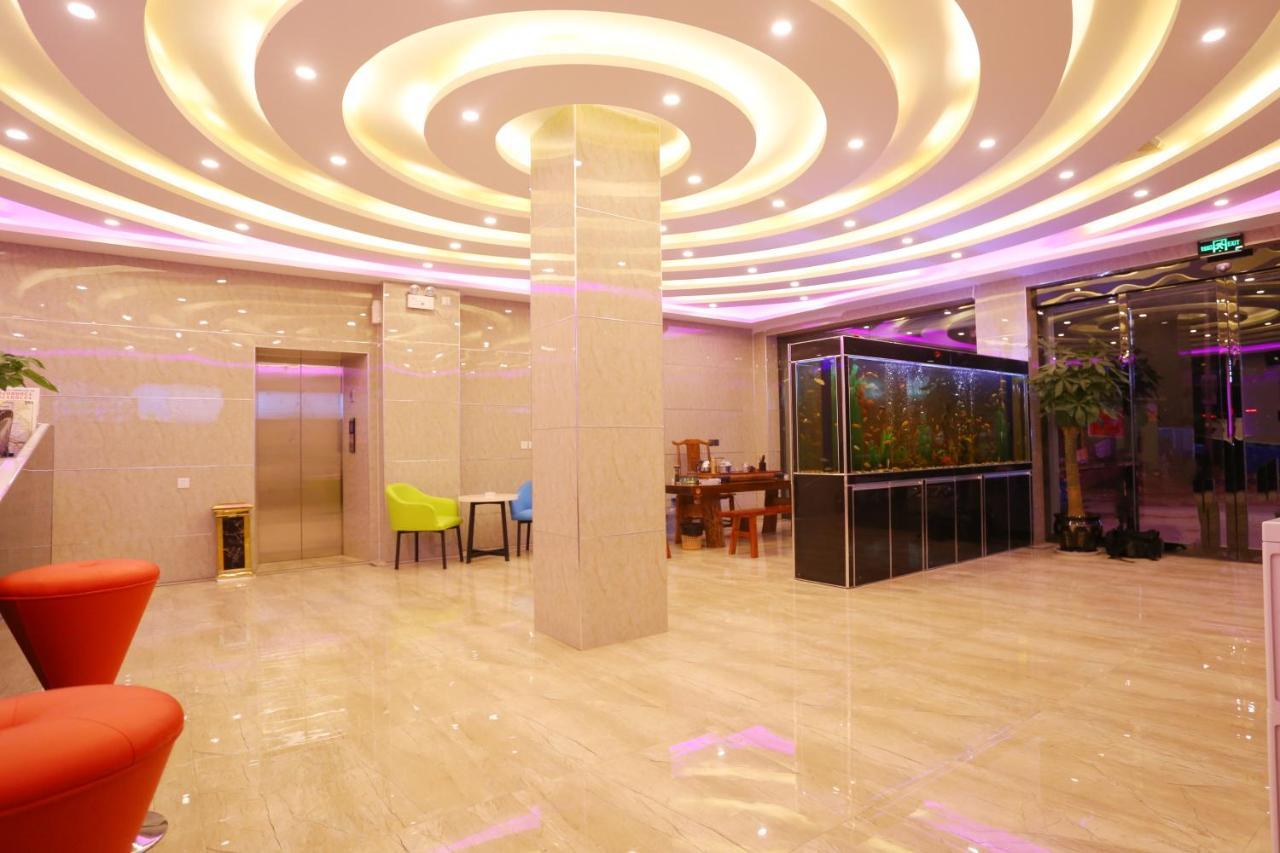 Kunming Mengda Holiday Hotel Экстерьер фото