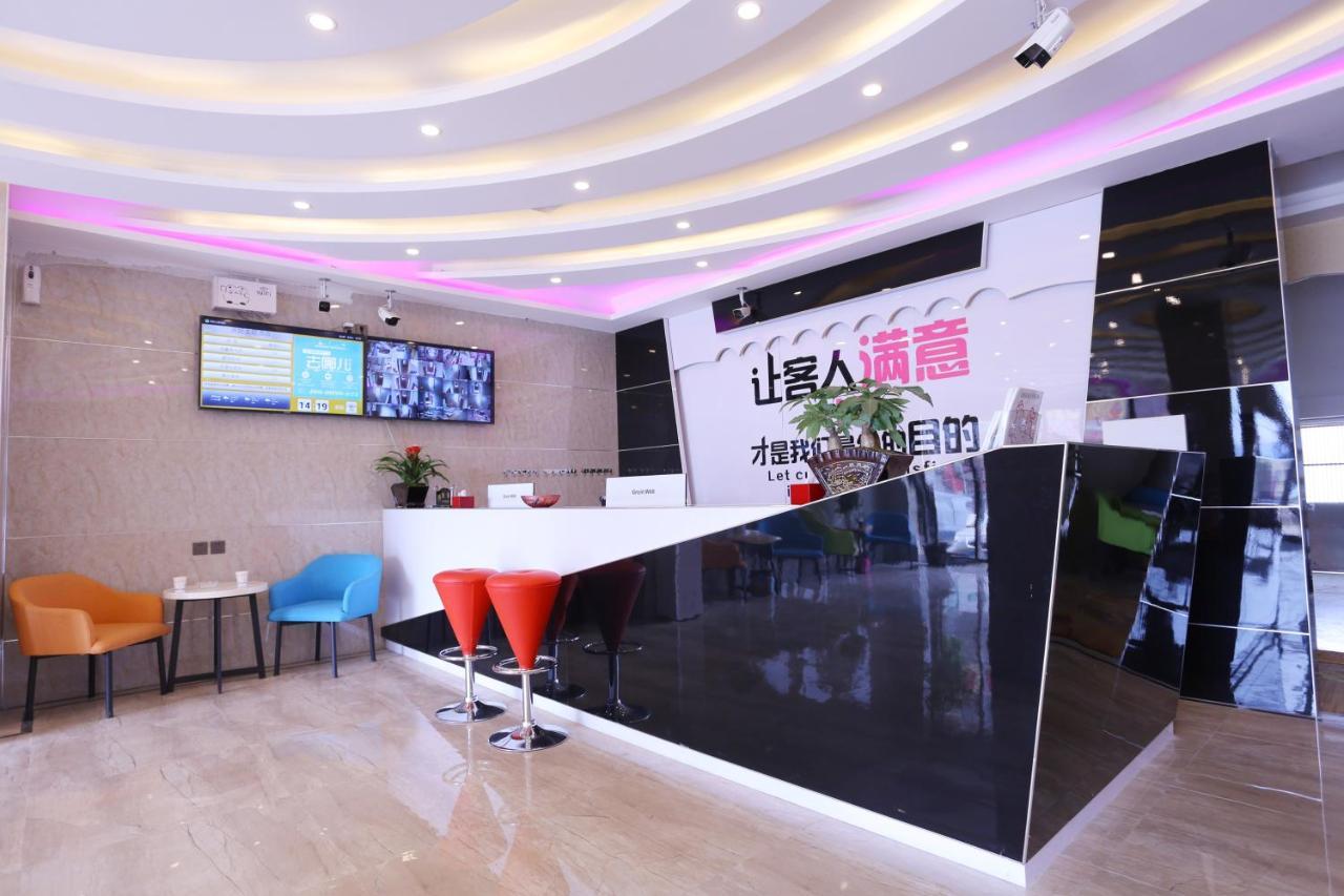 Kunming Mengda Holiday Hotel Экстерьер фото